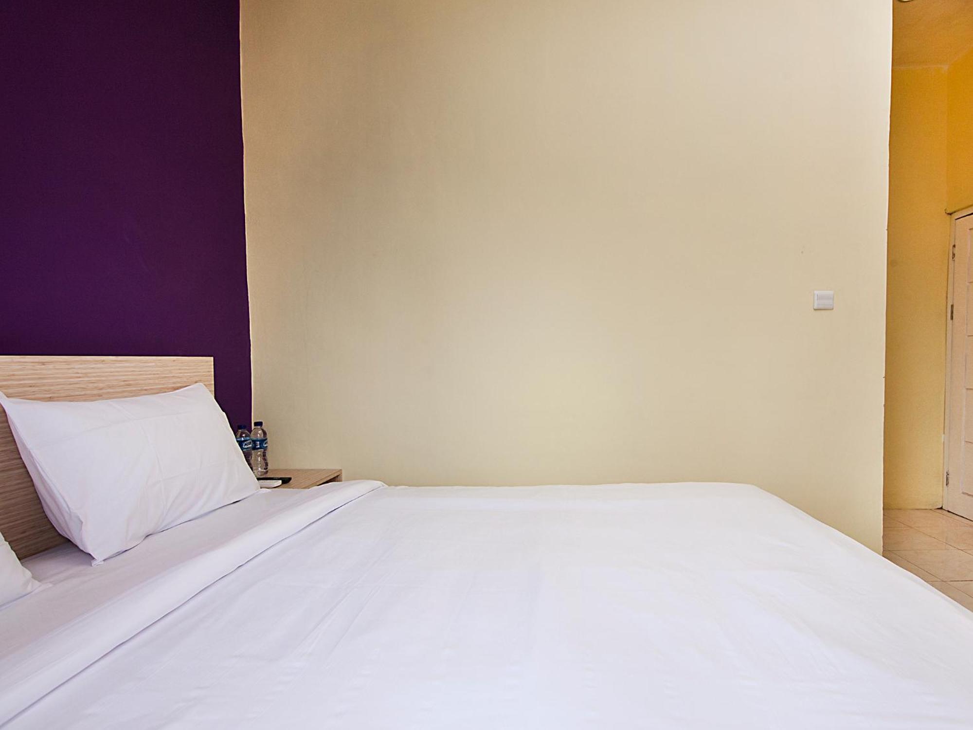 Rap Hotel Balige Exterior foto